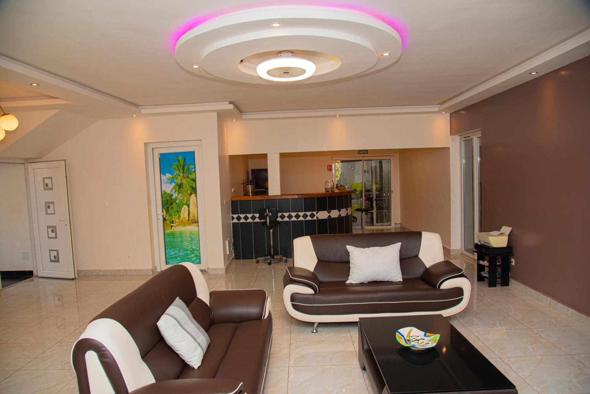 Saly Chambres D'Hotes Villa Luciana מראה חיצוני תמונה